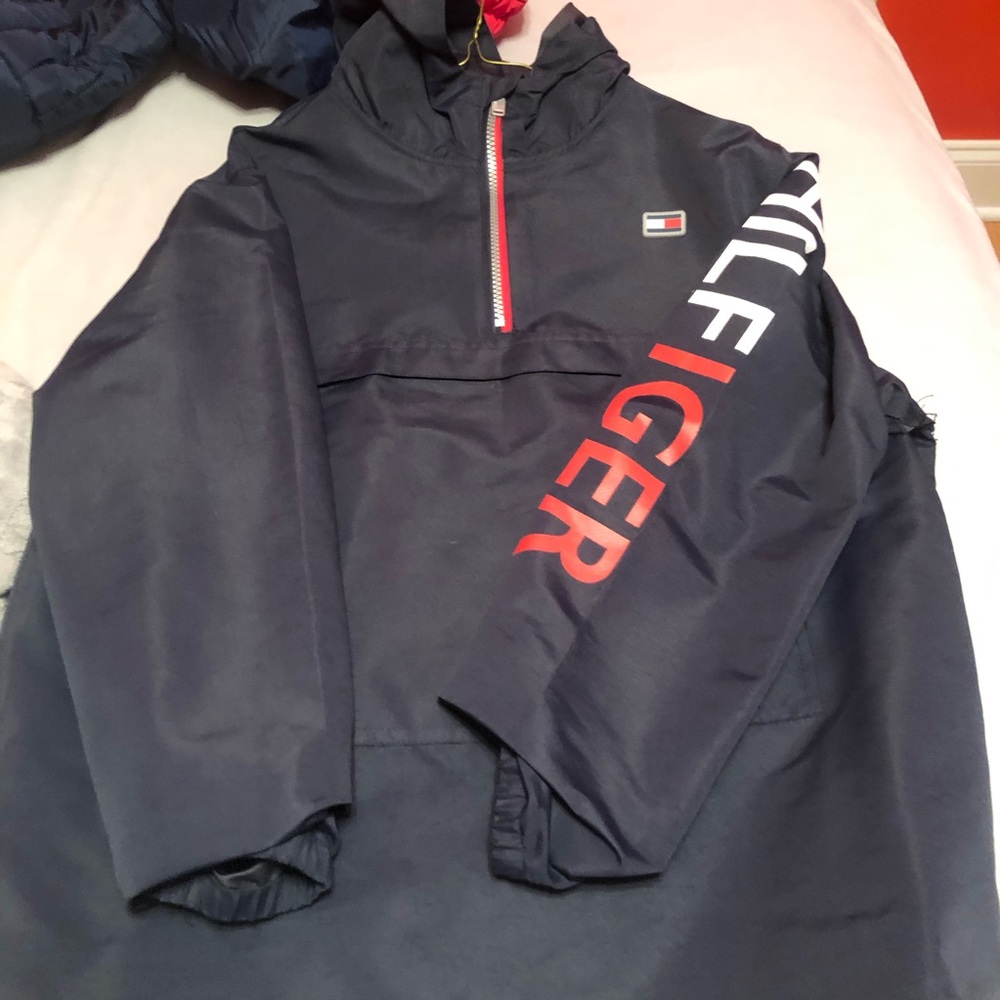 Hilfiger windbreaker. Boys size XL 18-20